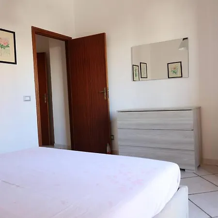Trilocale In Baia Centro *