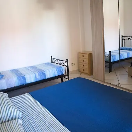 Apartment Trilocale In Baia Centro