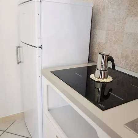 Trilocale In Baia Centro Apartment